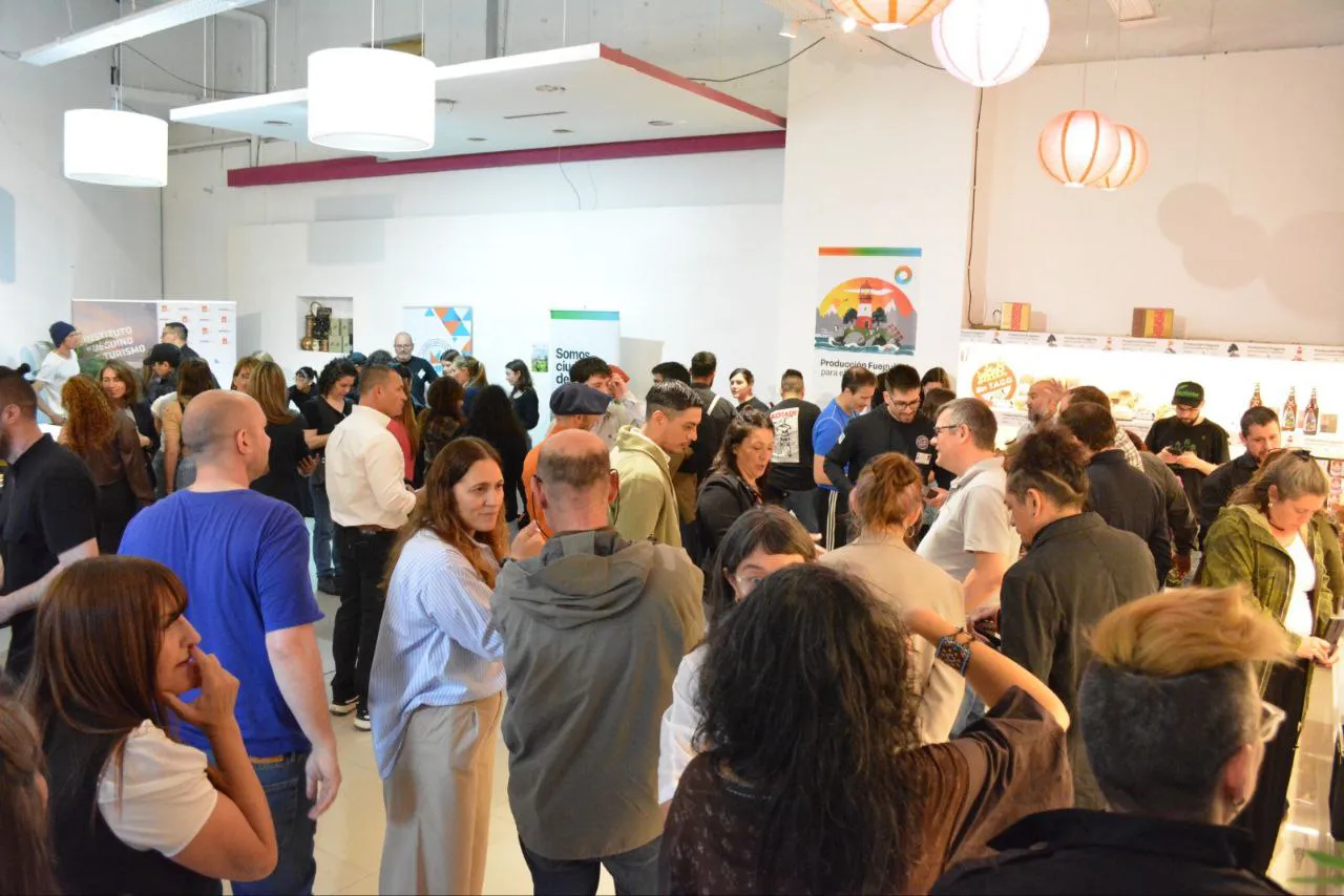 photo_2025-12-15_11-23-41