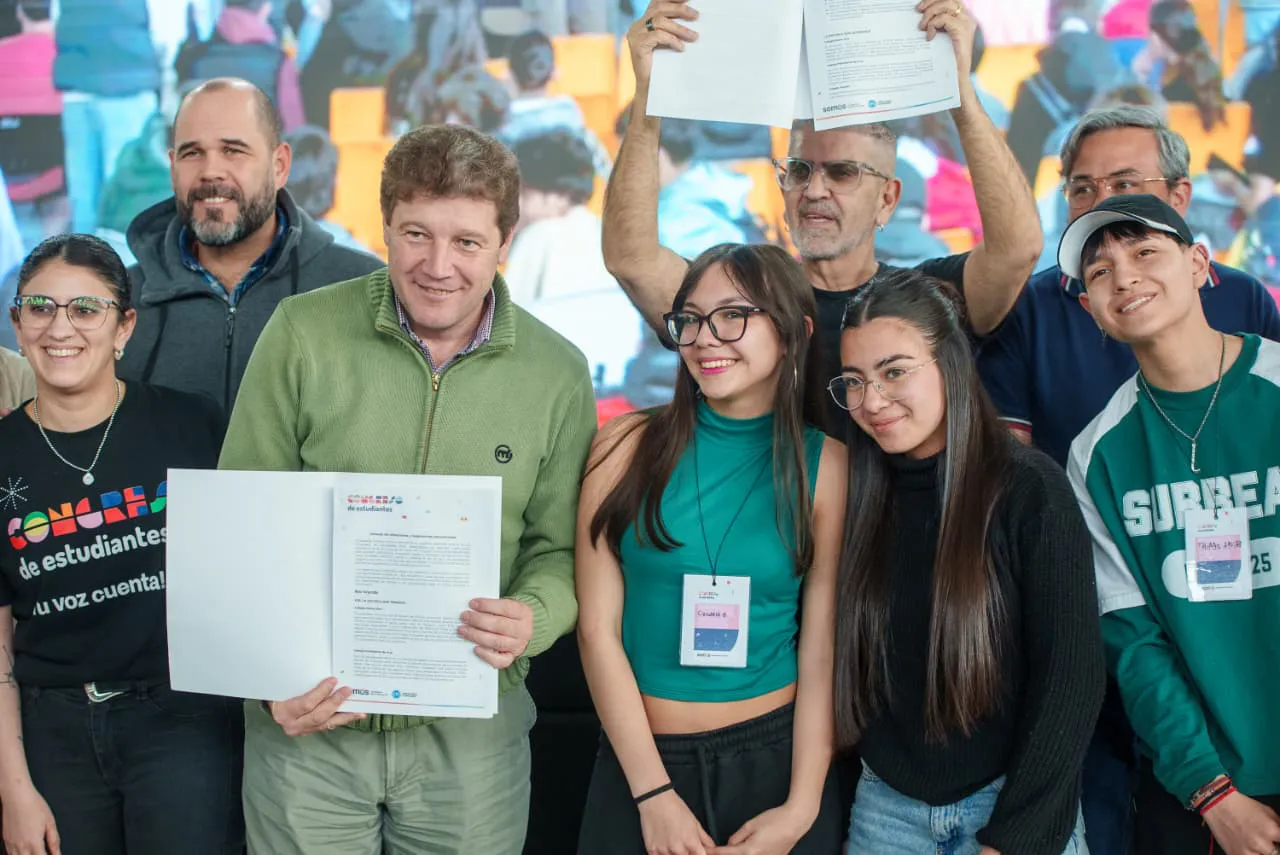 photo_2025-10-08_19-33-50