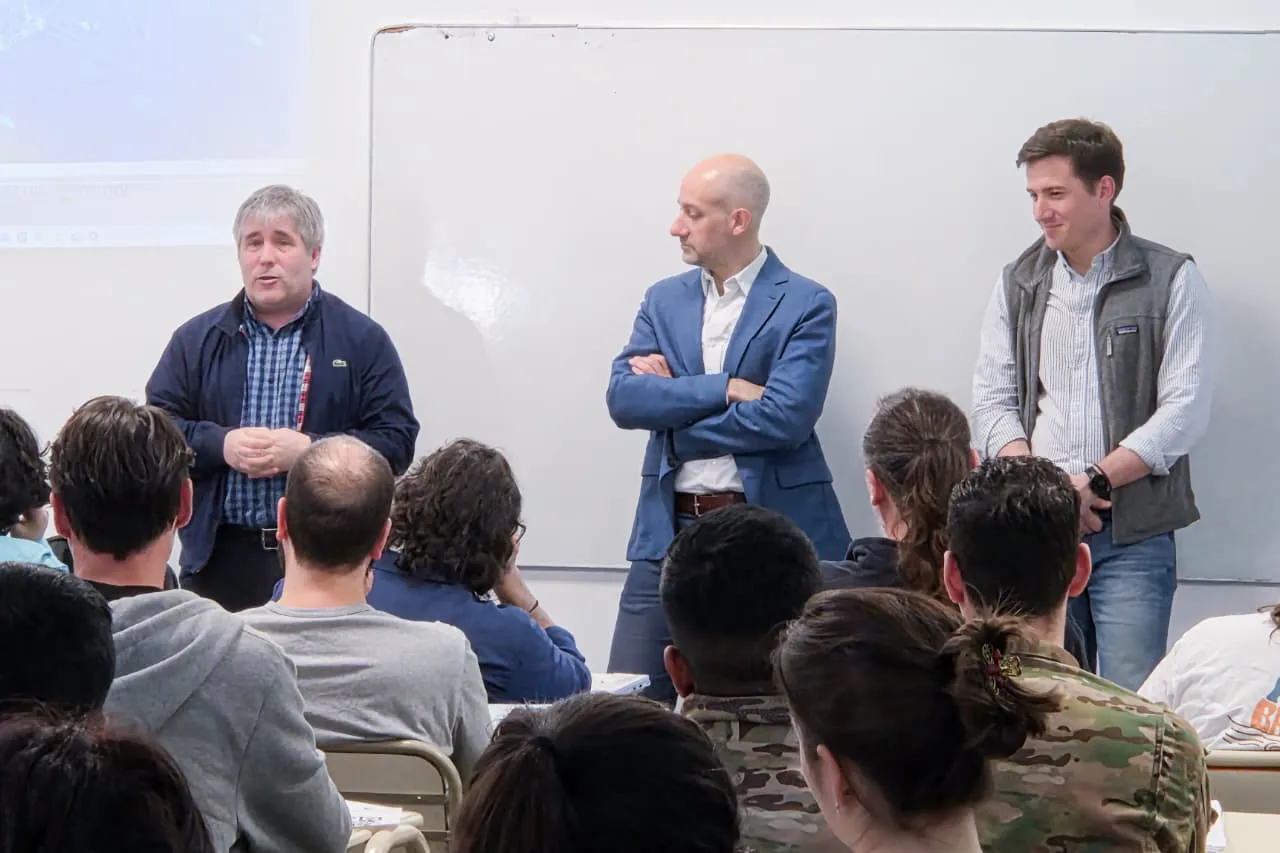 photo_2025-10-20_10-16-02